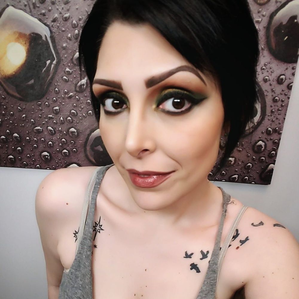 Meet your Posher, Hope